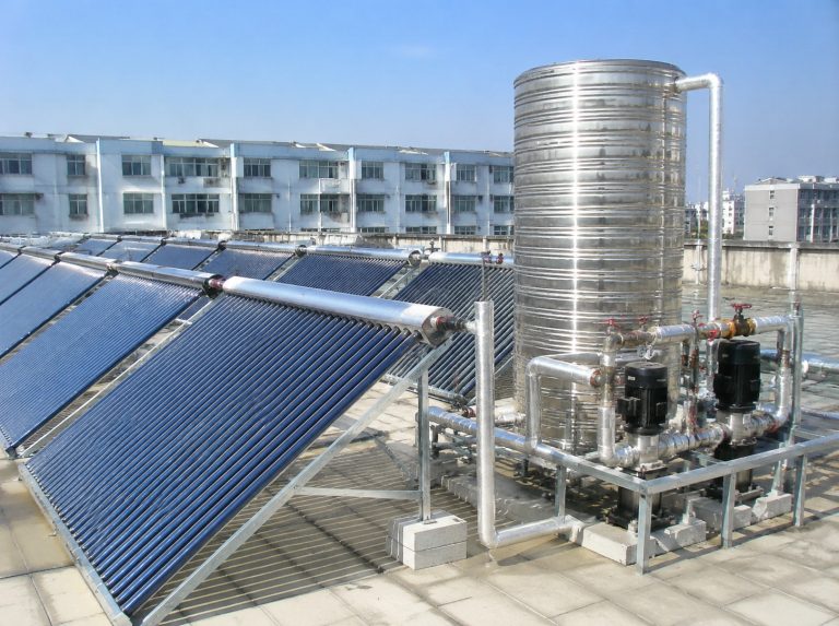 东湖区商用大容量真空管太阳能热水系统